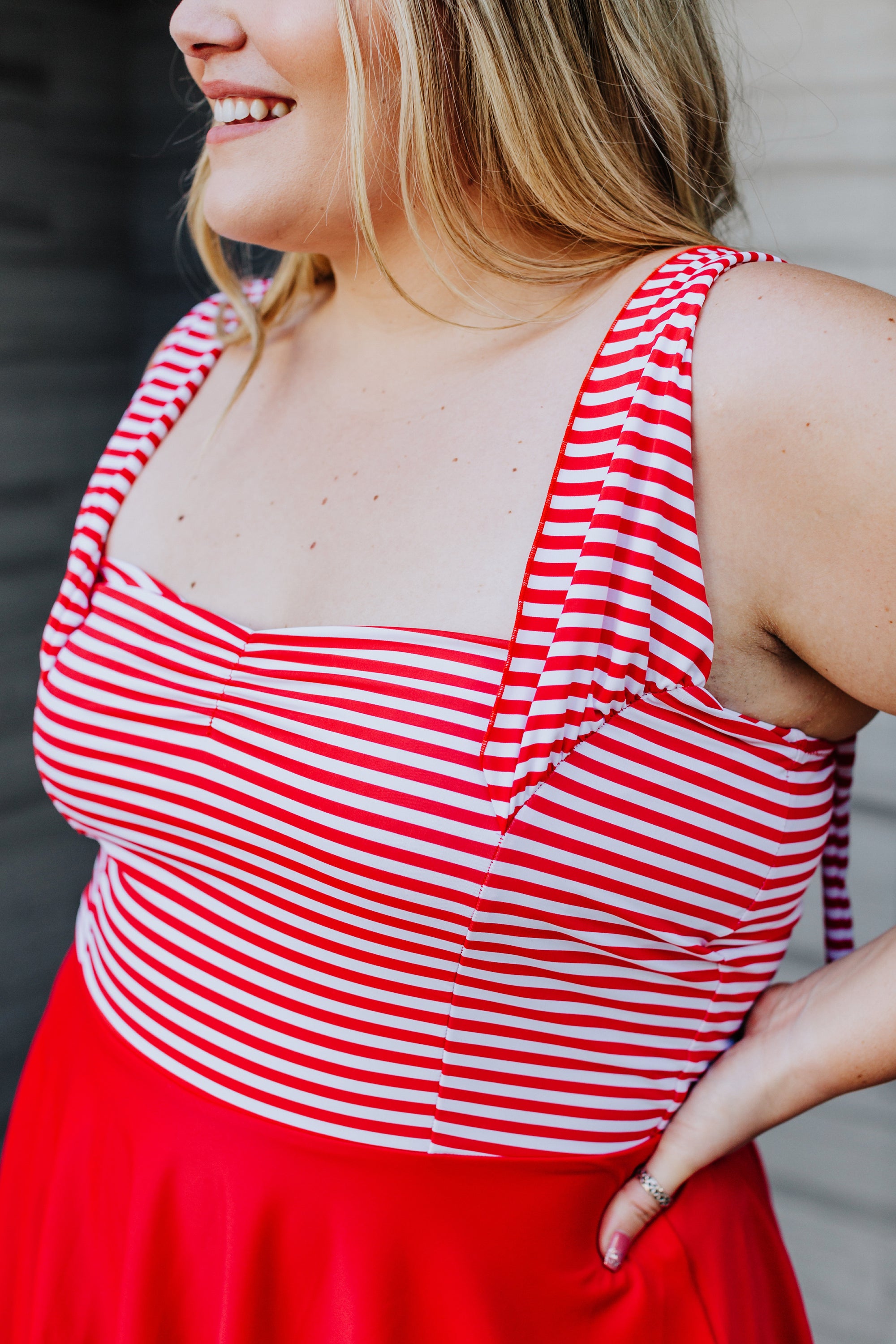 marie in red/white stripe