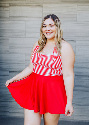 marie in red/white stripe